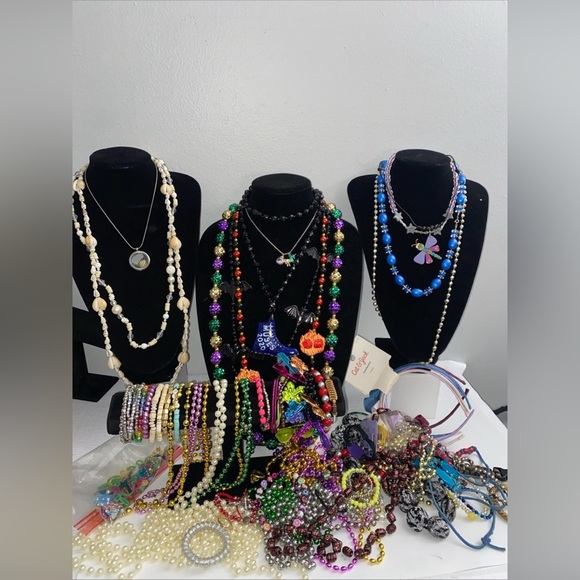 Assorted Fashion Jewelry Lot for Girls#217 - Picture 2 of 11